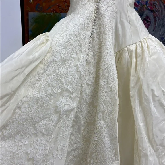Priscilla of Boston vintage wedding dress - www.rajagirimanappuram.com Priscilla of Boston vintage wedding dress - www.rajagirimanappuram.com